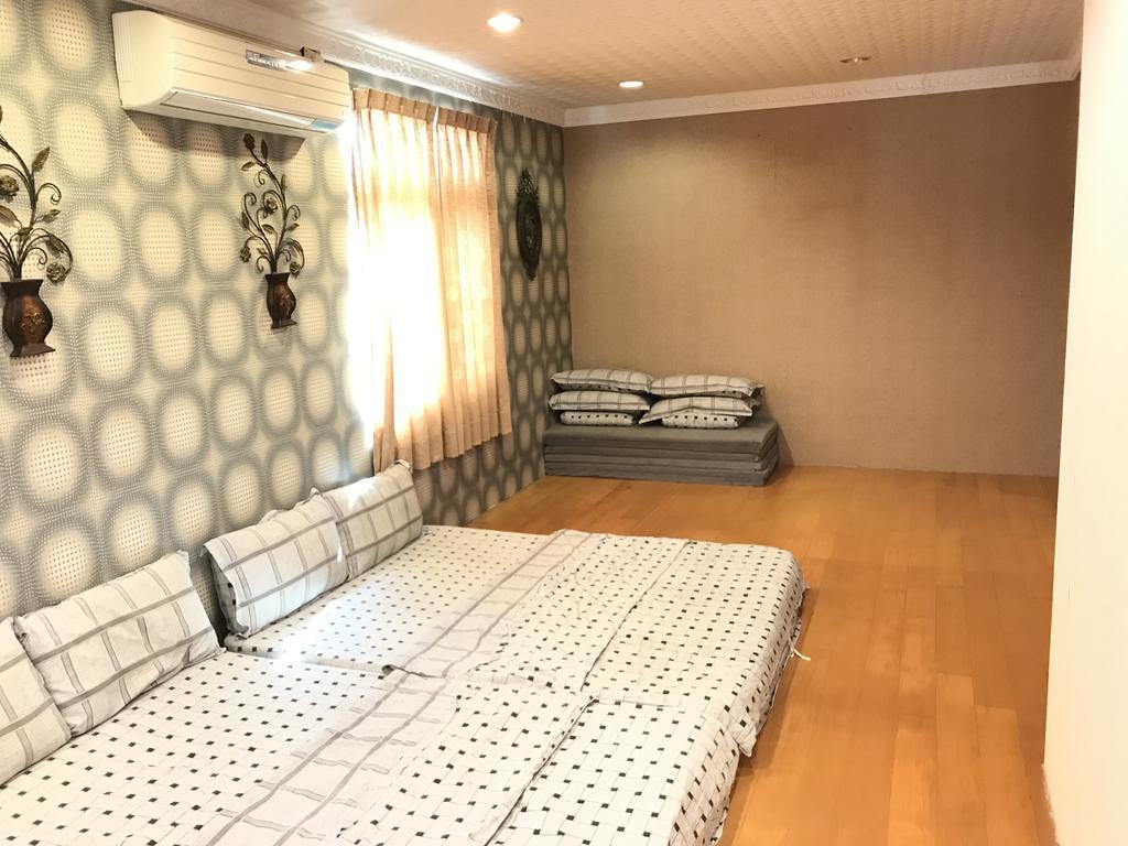 Hefeng Ting Homestay Hengchun Exterior photo